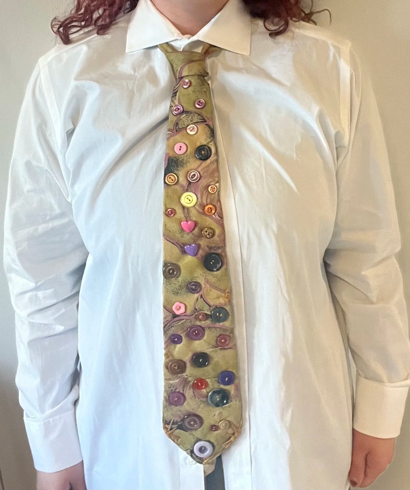 Button Tie