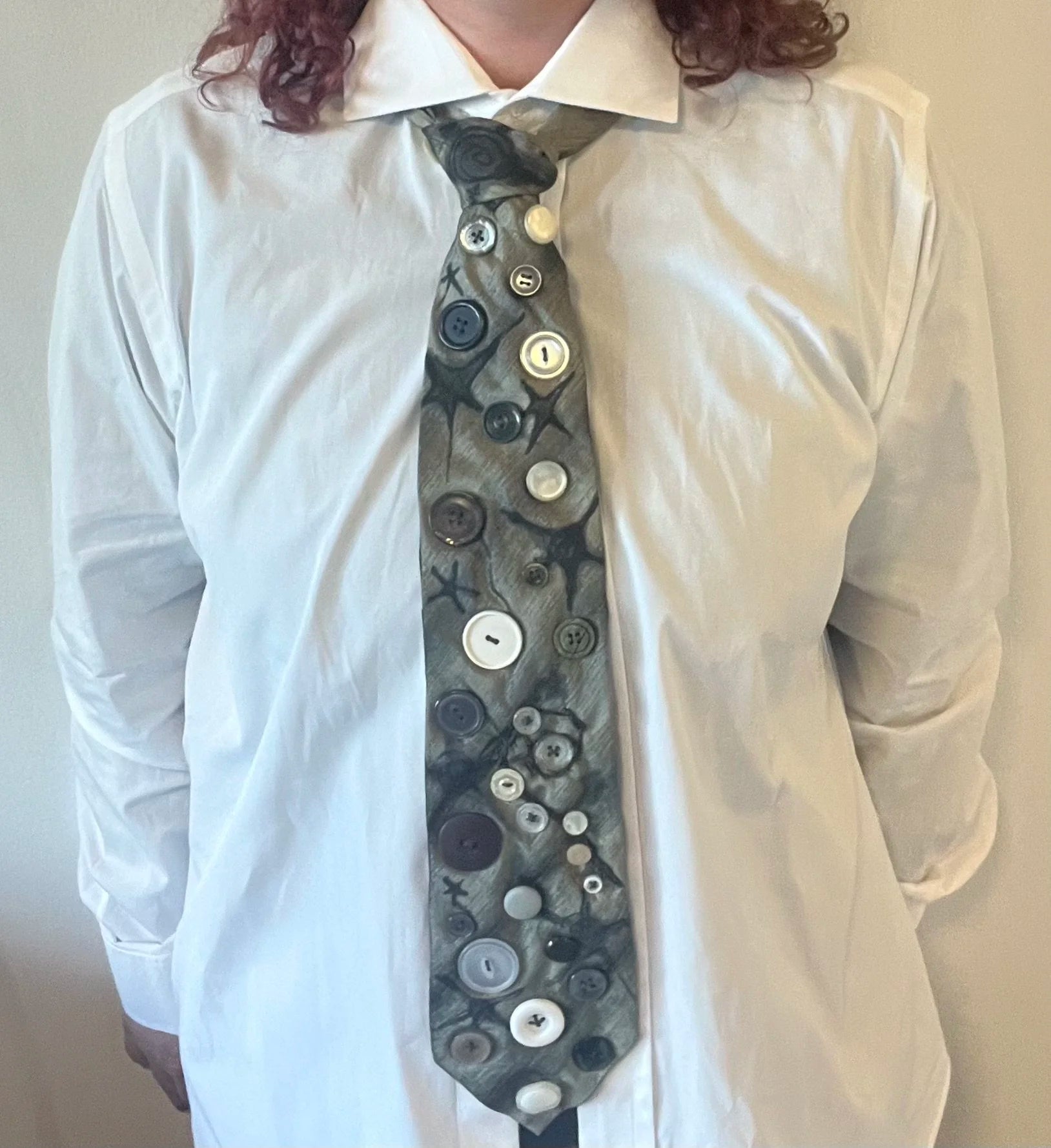 Button Tie